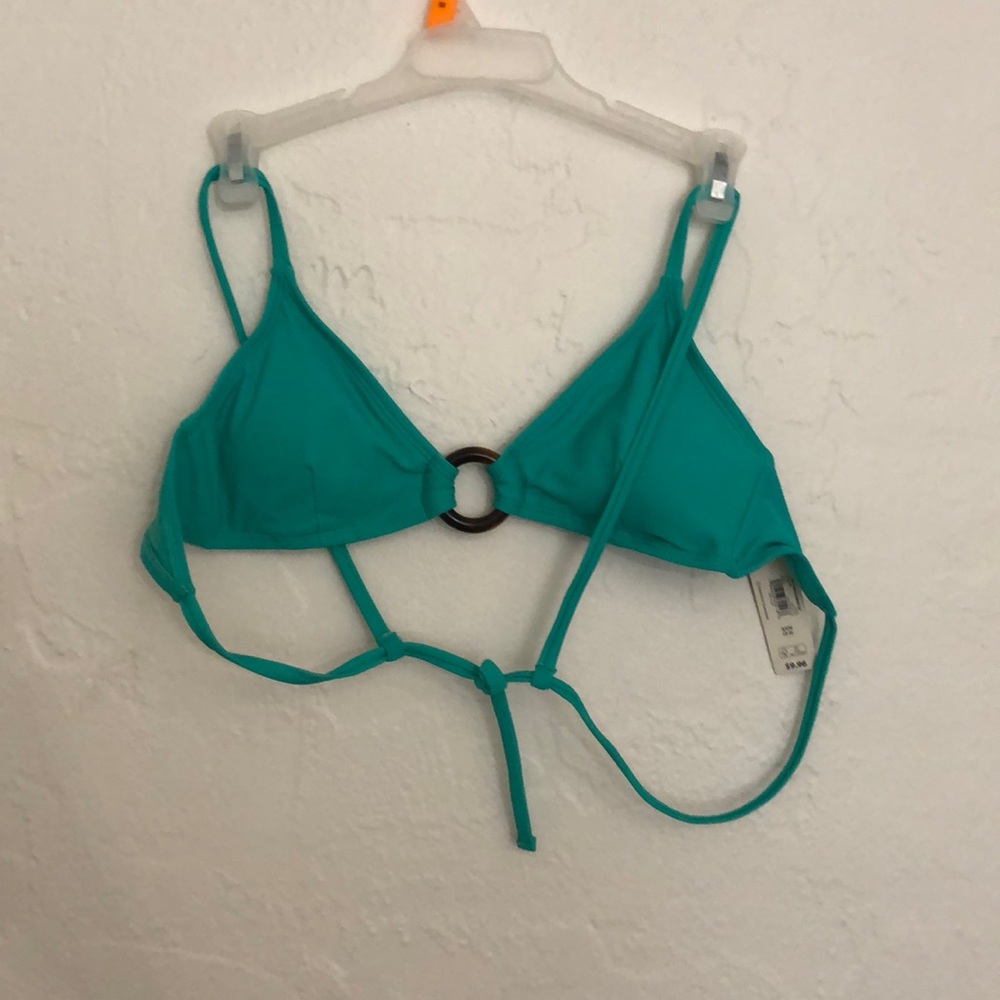 Cute bathing suit top. All ties.